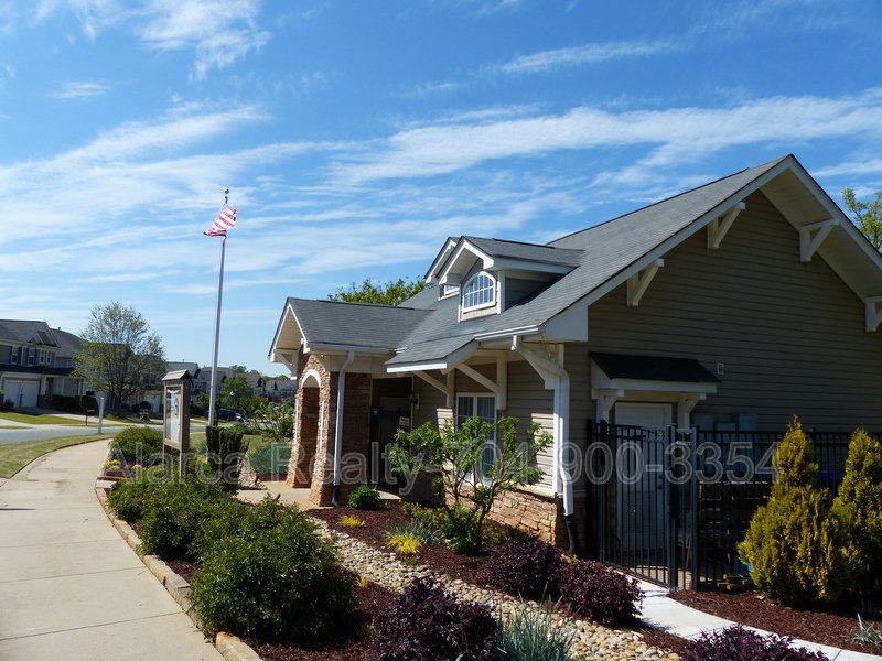 For Rent: 136 Morning Mist Ln Apt B Mooresville NC 28117 property image