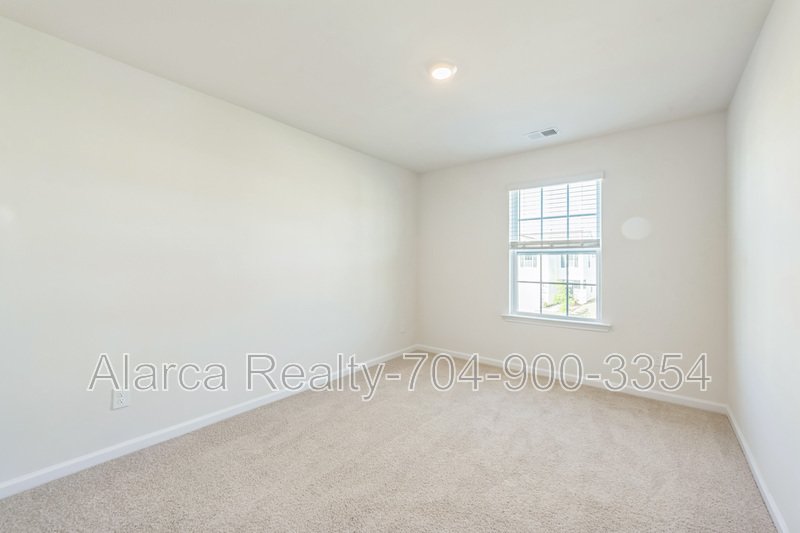 For Rent: 14220 Wilson Mac Ln Charlotte NC 28278 property image