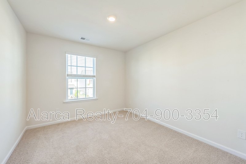 For Rent: 14220 Wilson Mac Ln Charlotte NC 28278 property image