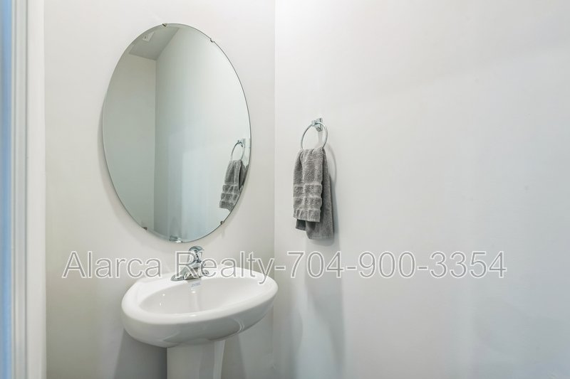 For Rent: 14220 Wilson Mac Ln Charlotte NC 28278 property image