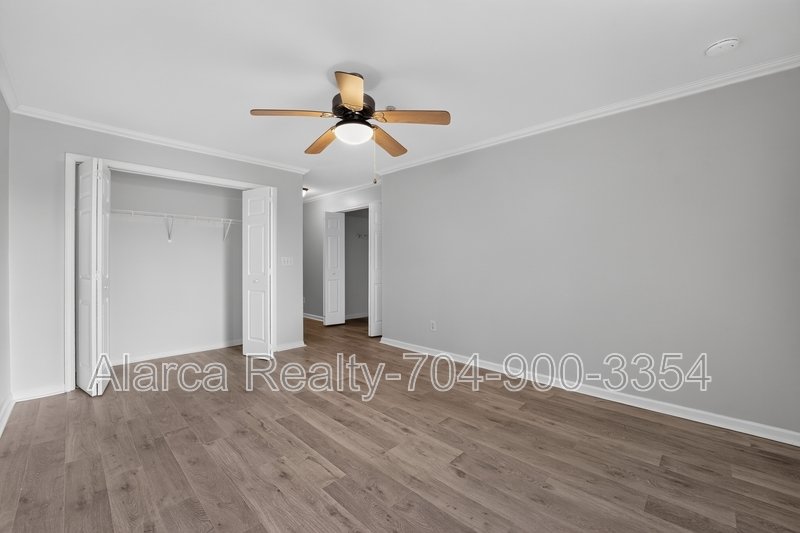 For Rent: 3809 Picasso Ct Charlotte NC 28205 property image