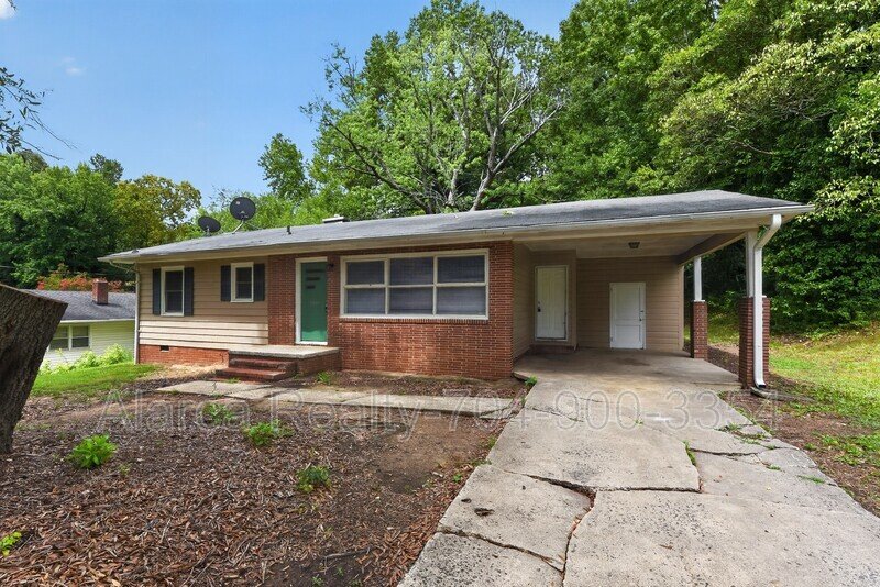 For Rent: 1007 Green Circle Dr Gastonia NC 28054 property image