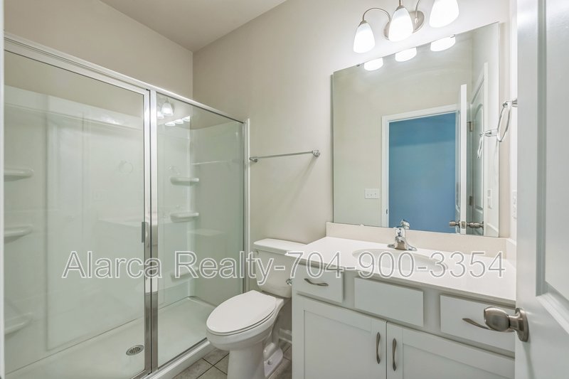 For Rent: 9118 Buckley Ct, Charlotte, NC 28269 property image