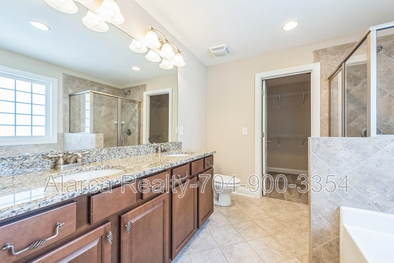 For Rent: 1020 Ridge Haven Rd, Waxhaw, NC 28173 property image