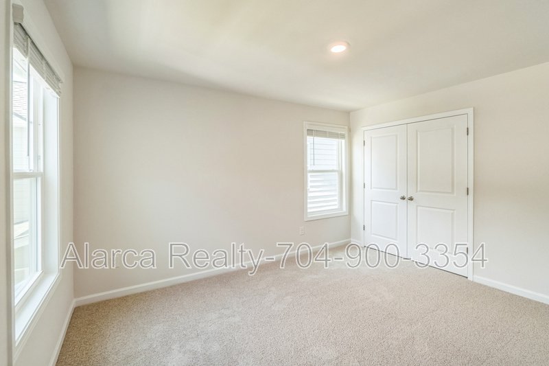 For Rent: 7871 Iron Rd Sherrills Ford NC 28673 property image