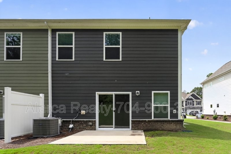 For Rent: 230 Quinn Rd # 21 Matthews NC 28104 property image