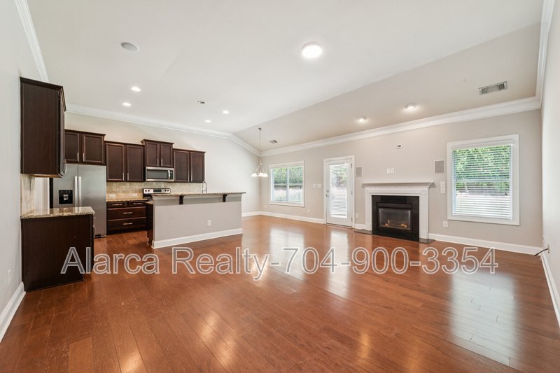 For Rent: 1016 Ridge Haven Rd, Waxhaw, NC 28173 property image