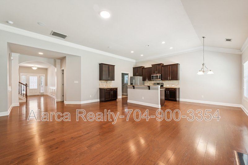 For Rent: 1016 Ridge Haven Rd, Waxhaw, NC 28173 property image