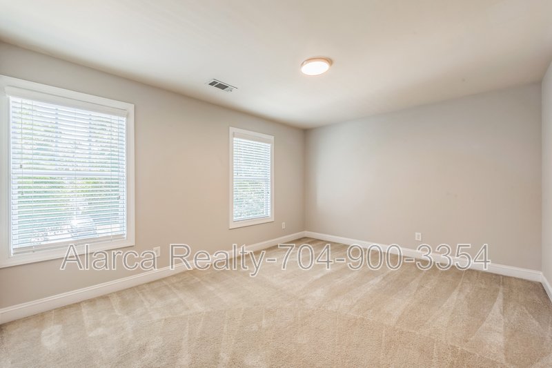 For Rent: 1016 Ridge Haven Rd, Waxhaw, NC 28173 property image