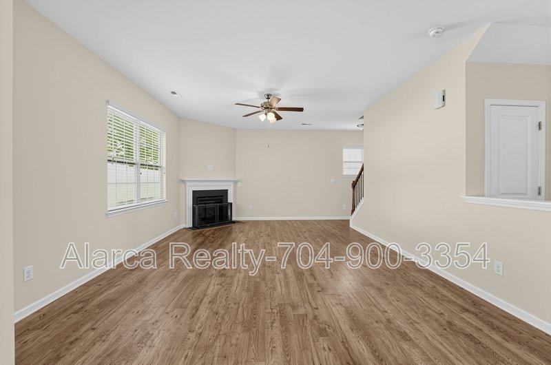 For Rent: 9724 Chase View Dr Matthews NC 28105 property image