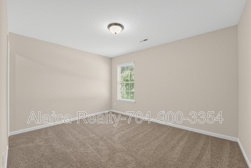 For Rent: 9724 Chase View Dr Matthews NC 28105 property image