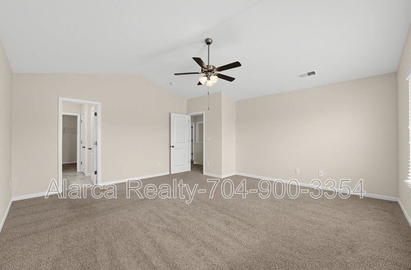 For Rent: 9724 Chase View Dr Matthews NC 28105 property image
