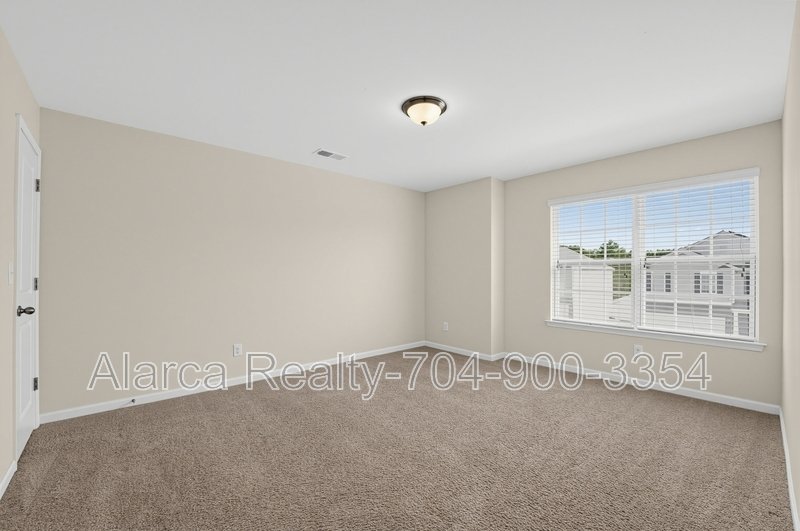 For Rent: 9724 Chase View Dr Matthews NC 28105 property image