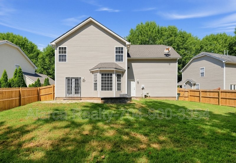 For Rent: 12928 Windy Lea Ln Huntersville NC 28078 property image