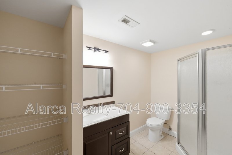 For Rent: 1542 Monument Ave Gastonia NC 28052 property image