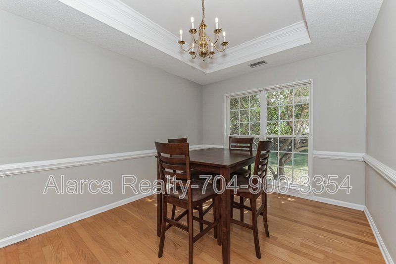 For Rent: 9418 Willow Tree Ln Charlotte NC 28277 property image