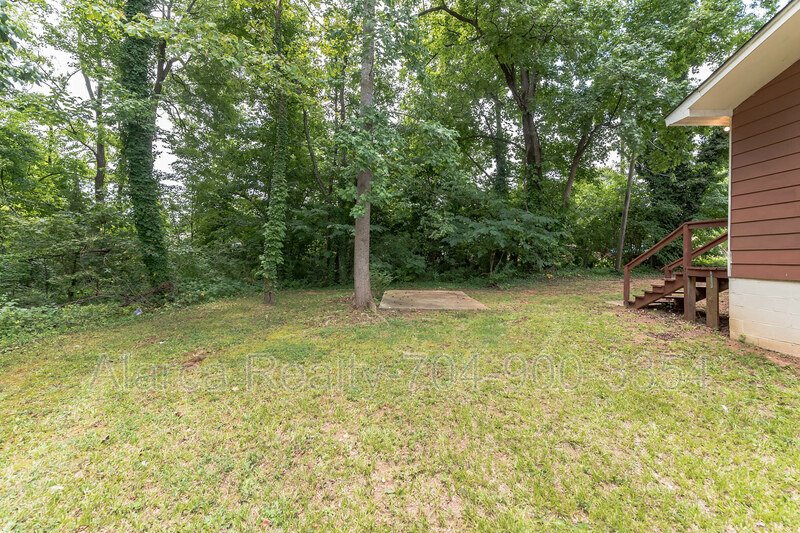 For Rent: 9333 Kendall Dr Charlotte NC 28214 property image