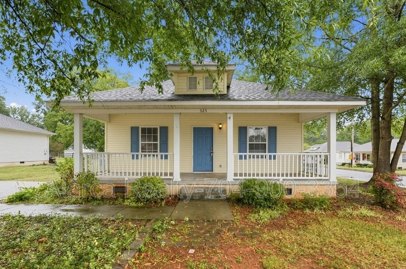 For Rent: 	525 Church St Belmont NC 28012 property image