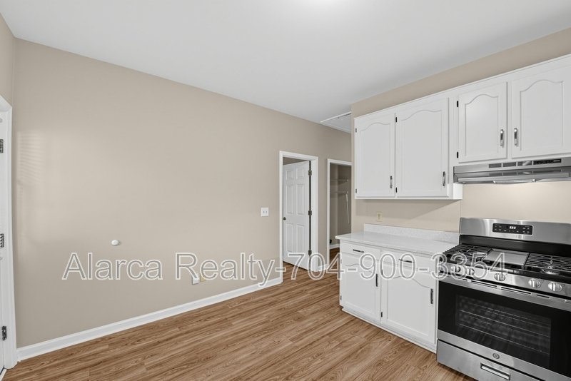 For Rent: 	525 Church St Belmont NC 28012 property image