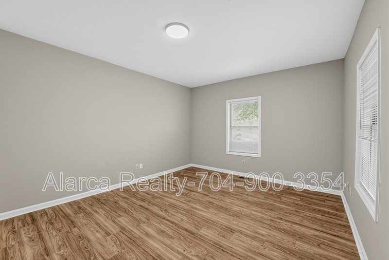 For Rent: 	525 Church St Belmont NC 28012 property image