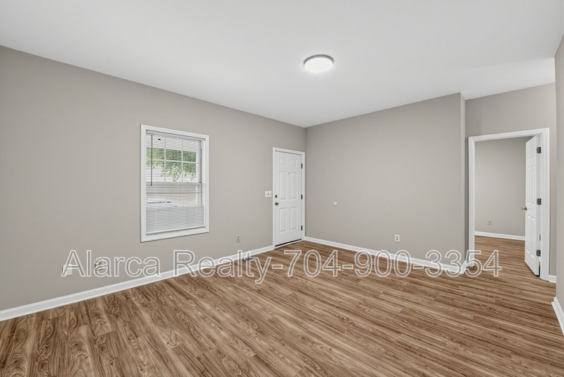 For Rent: 	525 Church St Belmont NC 28012 property image
