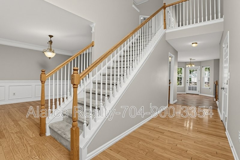 For Rent: 18603 Coachmans Trce Cornelius NC 28031 property image