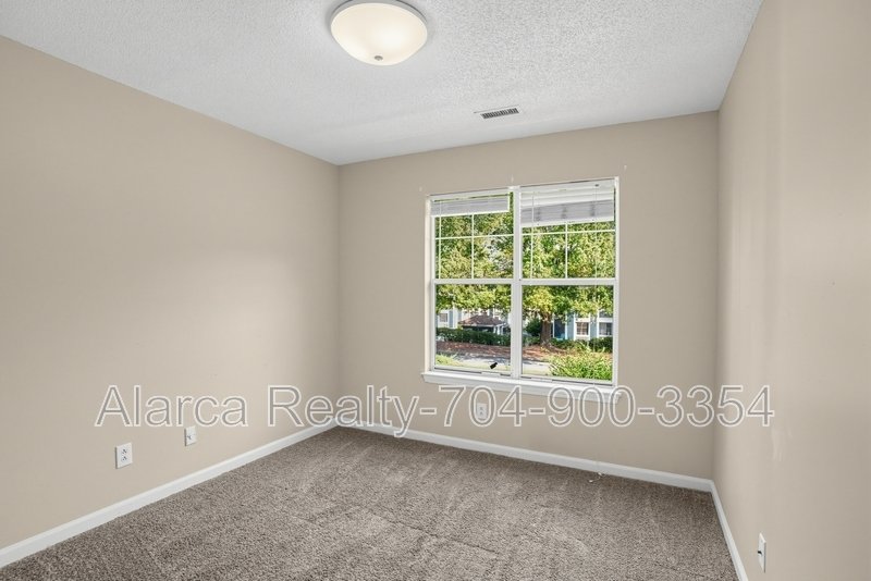 For Rent: 17460 Tuscany Ln Cornelius NC 28031 property image