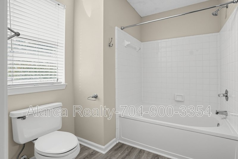 For Rent: 17460 Tuscany Ln Cornelius NC 28031 property image