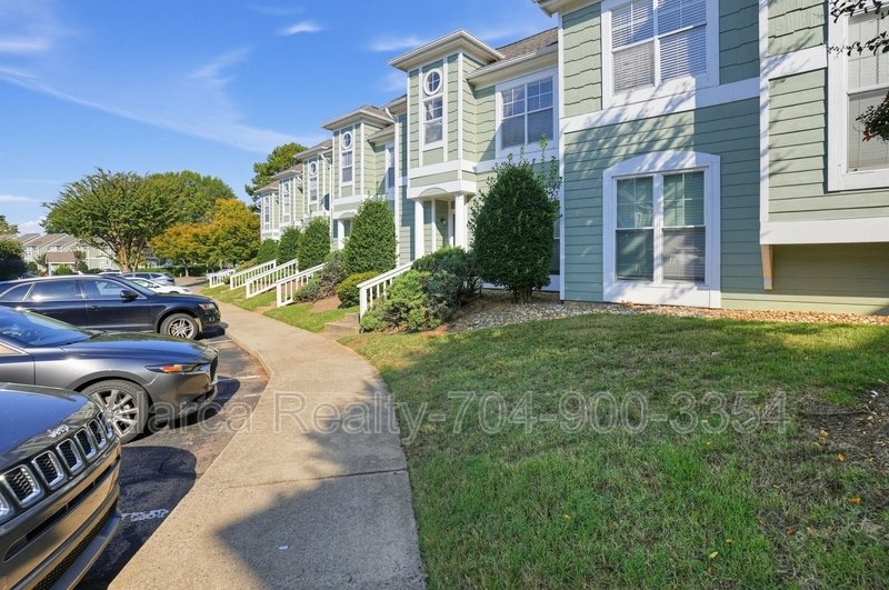 For Rent: 17460 Tuscany Ln Cornelius NC 28031 property image