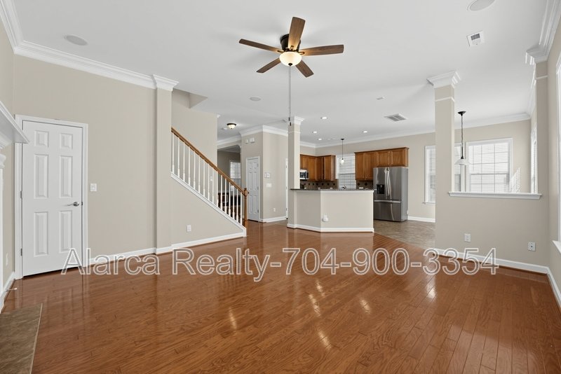 For Rent: 8532 Westmoreland Lake Dr Cornelius NC 28031 property image