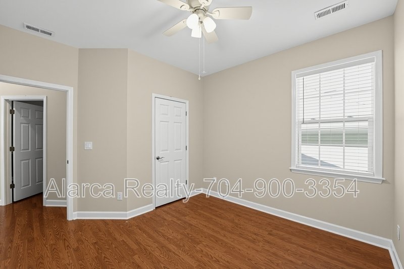 For Rent: 8532 Westmoreland Lake Dr Cornelius NC 28031 property image