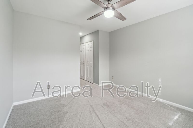 For Rent: 9101 Exbury Ct Charlotte NC 28269 property image