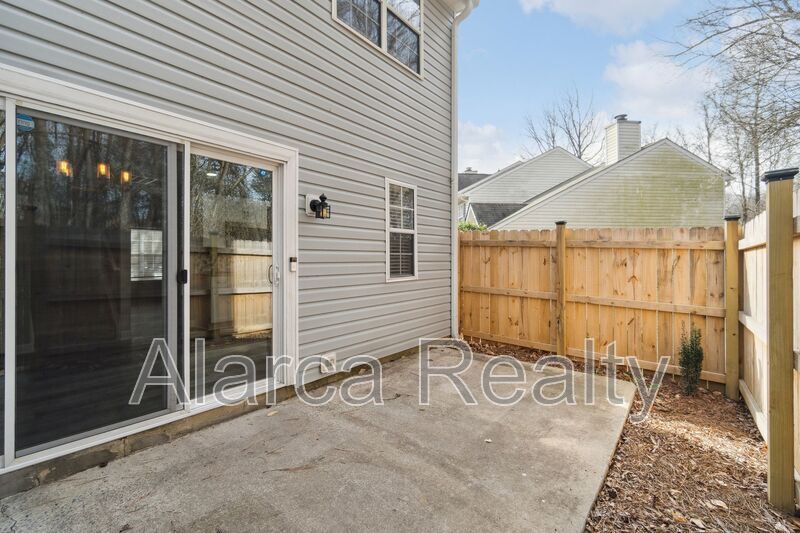 For Rent: 9101 Exbury Ct Charlotte NC 28269 property image