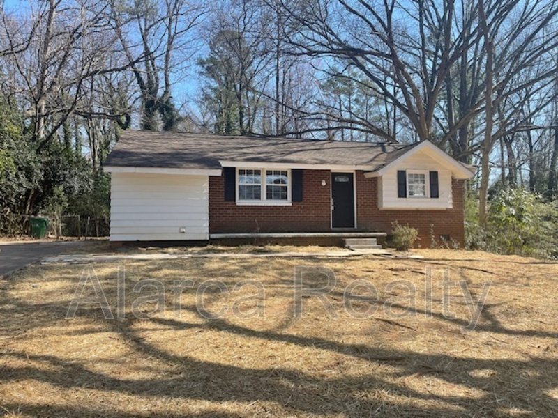 For Rent: 5321 Southampton Rd Charlotte NC 28217 property image