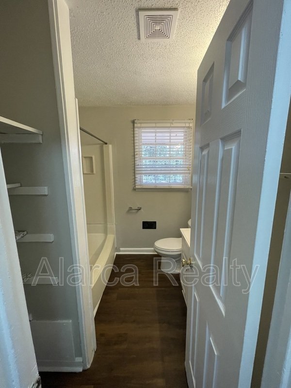 For Rent: 5321 Southampton Rd Charlotte NC 28217 property image