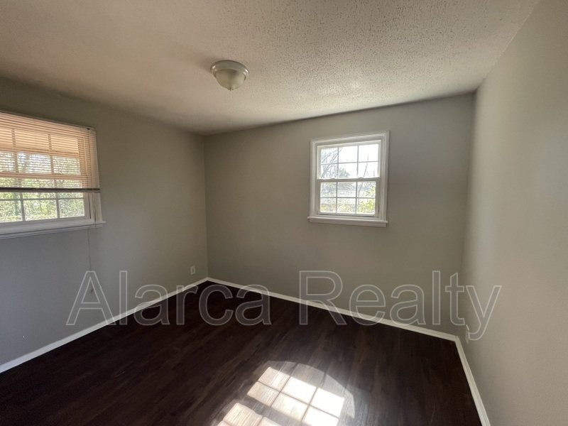 For Rent: 5321 Southampton Rd Charlotte NC 28217 property image